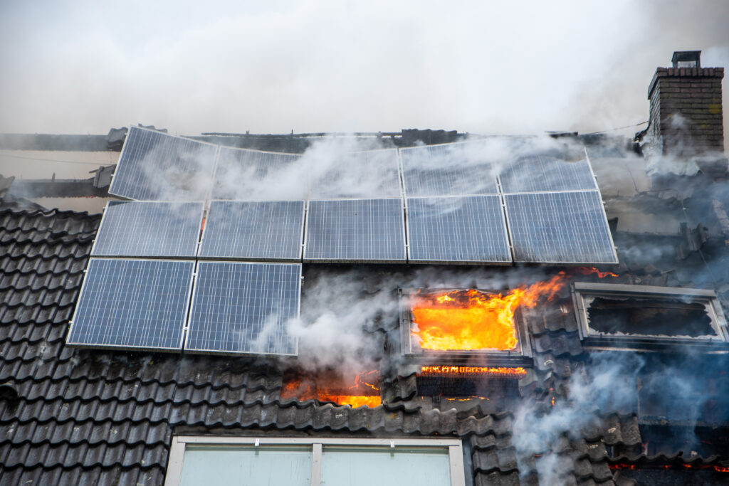 Aerocom UK MAUS Solar Panel PV fire at domestic property